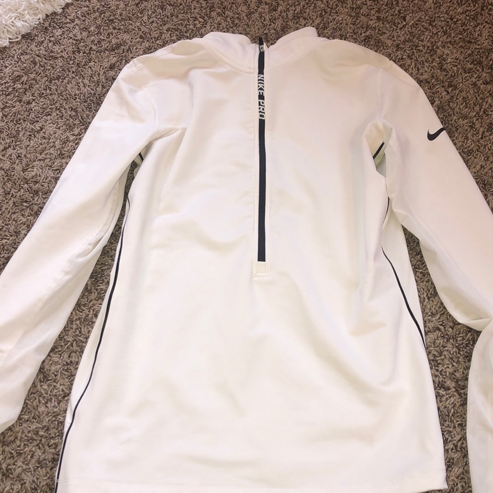 Nike pro half zip